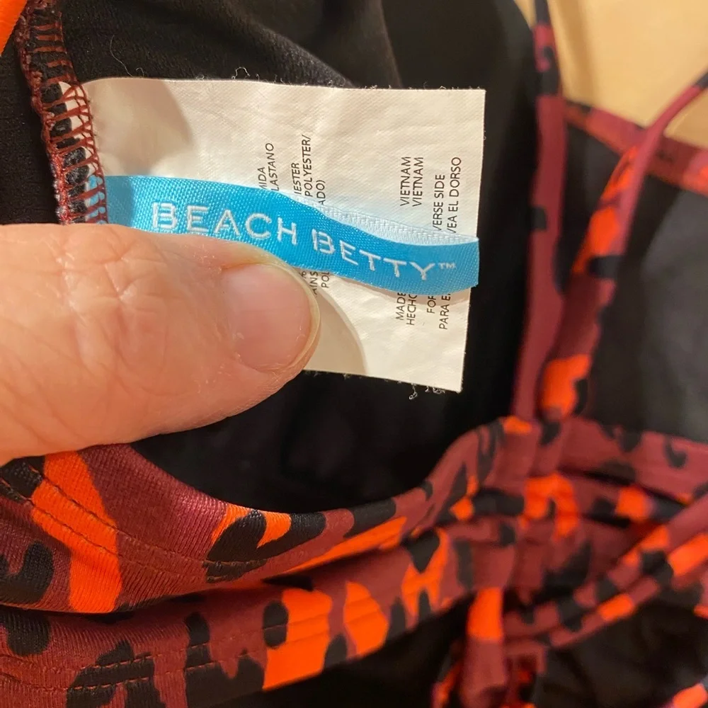 Beach Betty Leopard Print Swimsuit XL (OO)